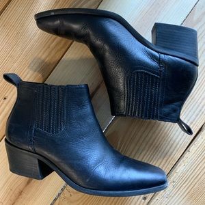Lucky Brand heeled leather booties